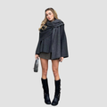 Elegant Gelaagde Jacket with Cape